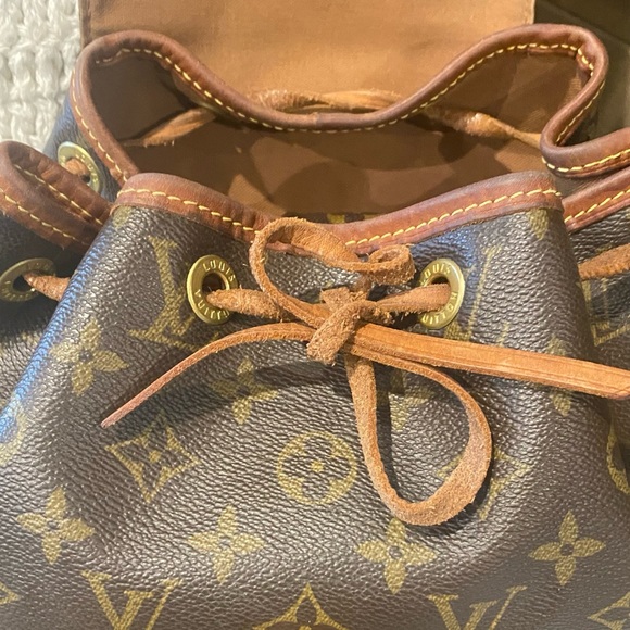 Louis Vuitton Montsouris - Picture 2 of 8